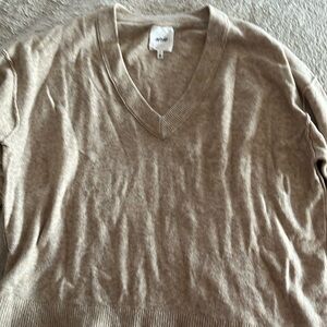Never worn tags off aerie tan light weight sweater